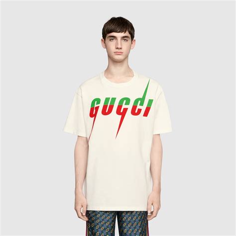 maglietta gucci con catene